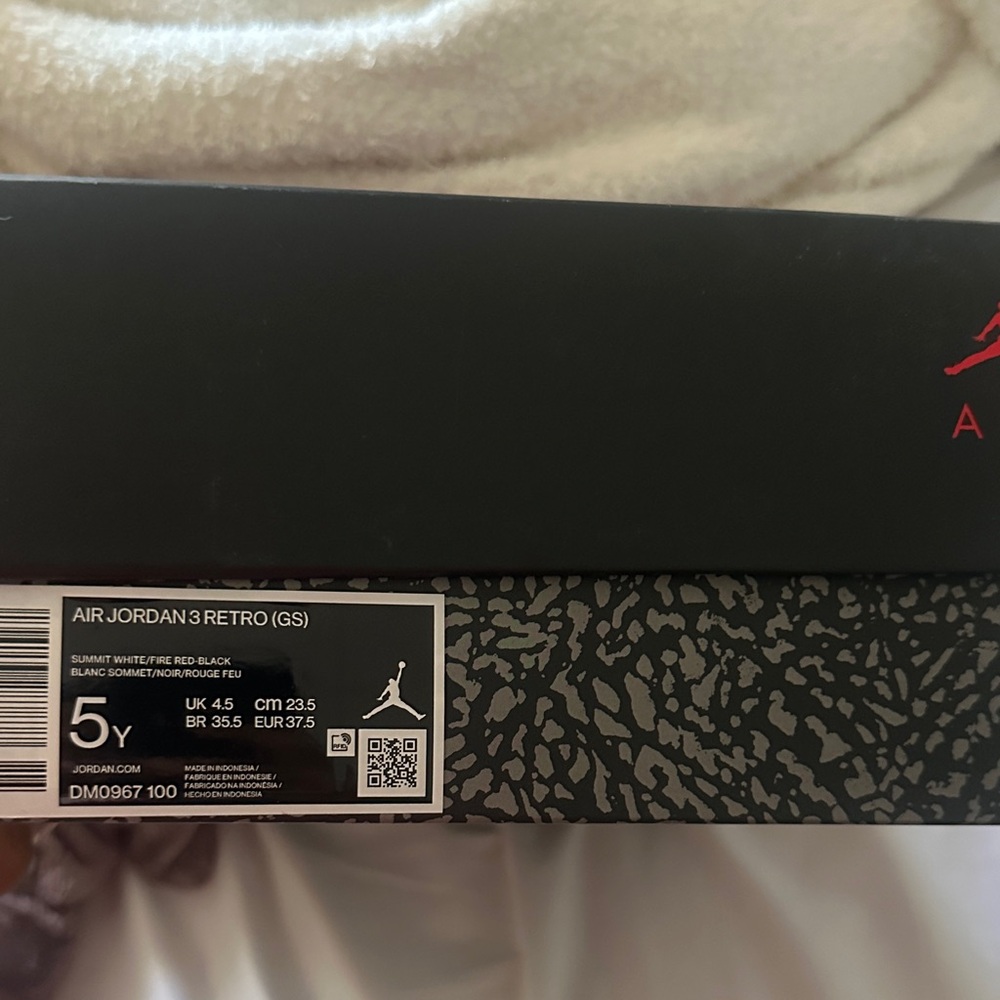 Jordan Air Jordan 3 Retro GS - Black and Red